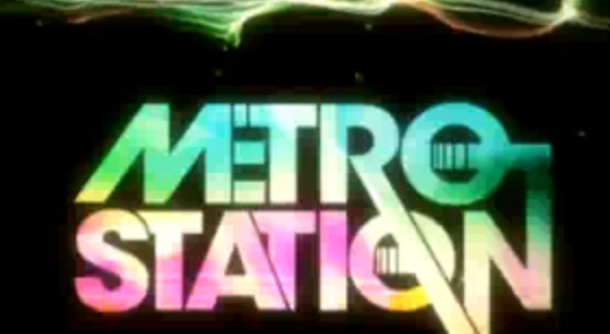 Metro Station - Shake It!